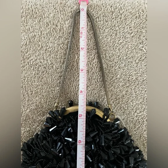 Elegant Vintage Artel Beaded Kiss Lock Purse - Picture 2 of 8